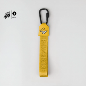 2Hook_Yellow_01F1.png
